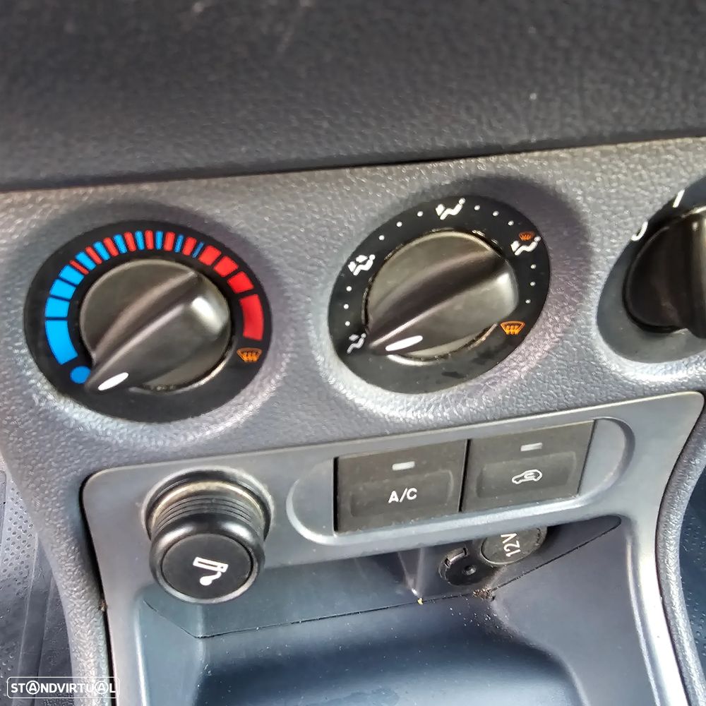Ford Connect Longa TA A/C - 17