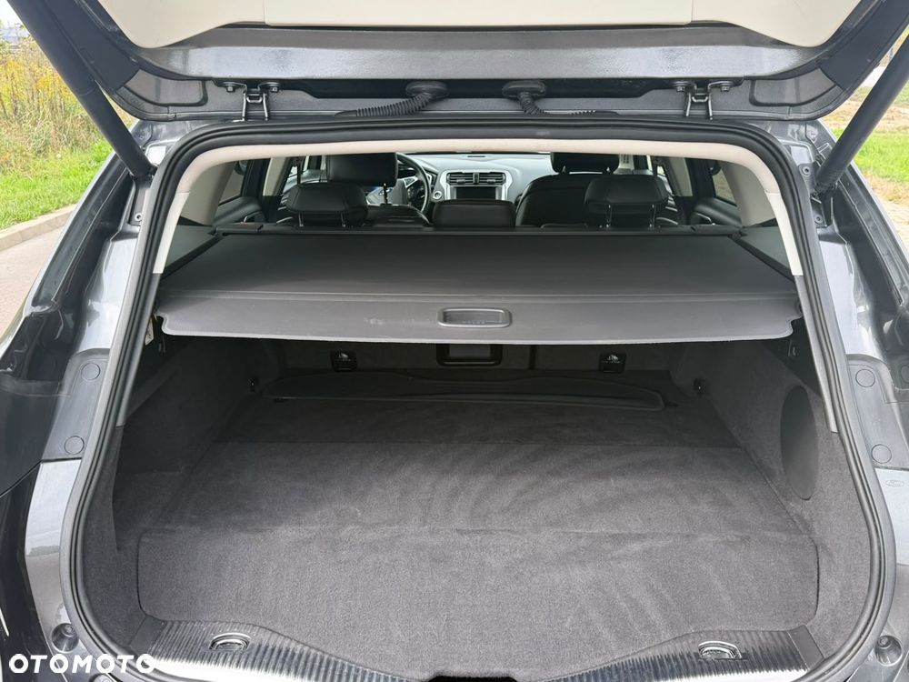 Ford Mondeo 2.0 Ti-VCT Titanium - 21