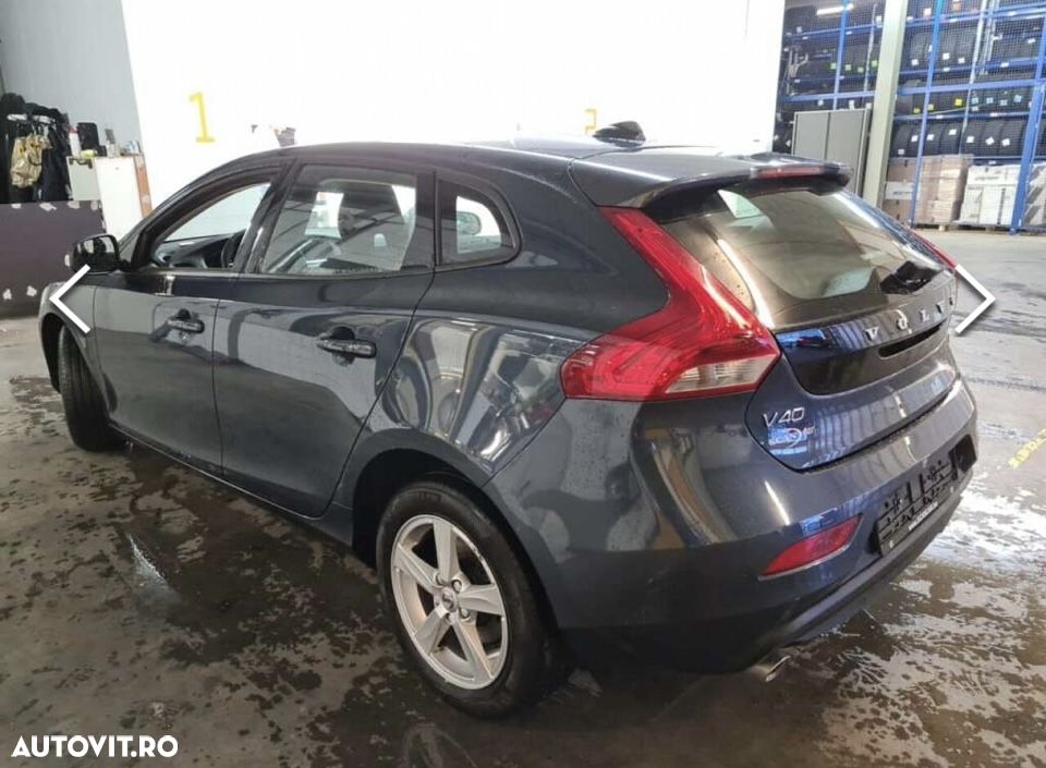 Volvo V40 2018 photo 4
