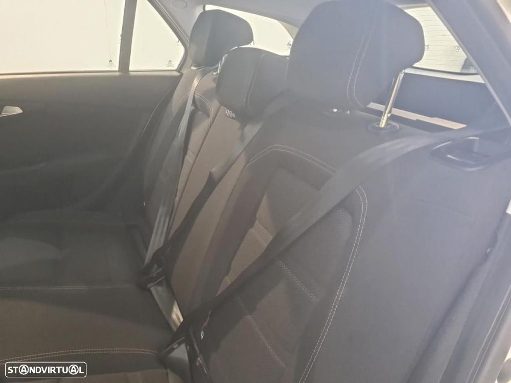 Fiat Tipo Station Wagon 1.3 M-Jet Lounge - 7