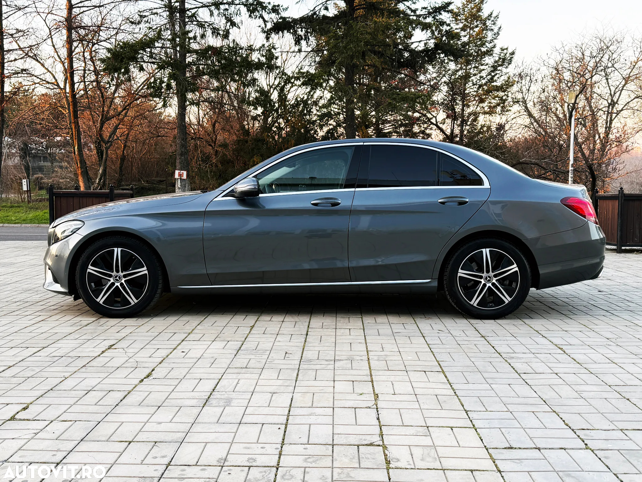 Mercedes-Benz C 200 d Avantgarde - 9