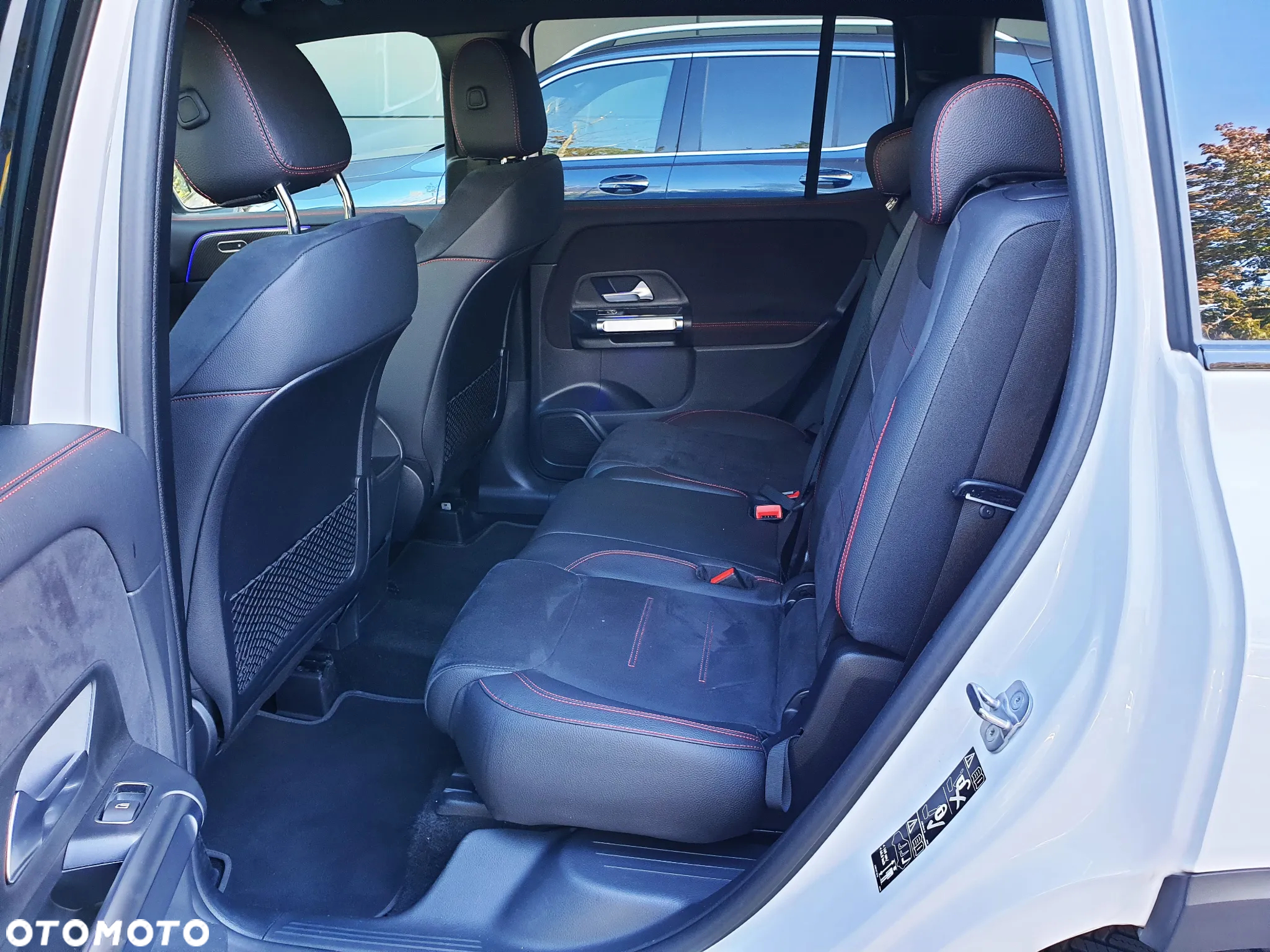 Mercedes-Benz GLB 200 d 4-Matic AMG Line 8G-DCT - 19