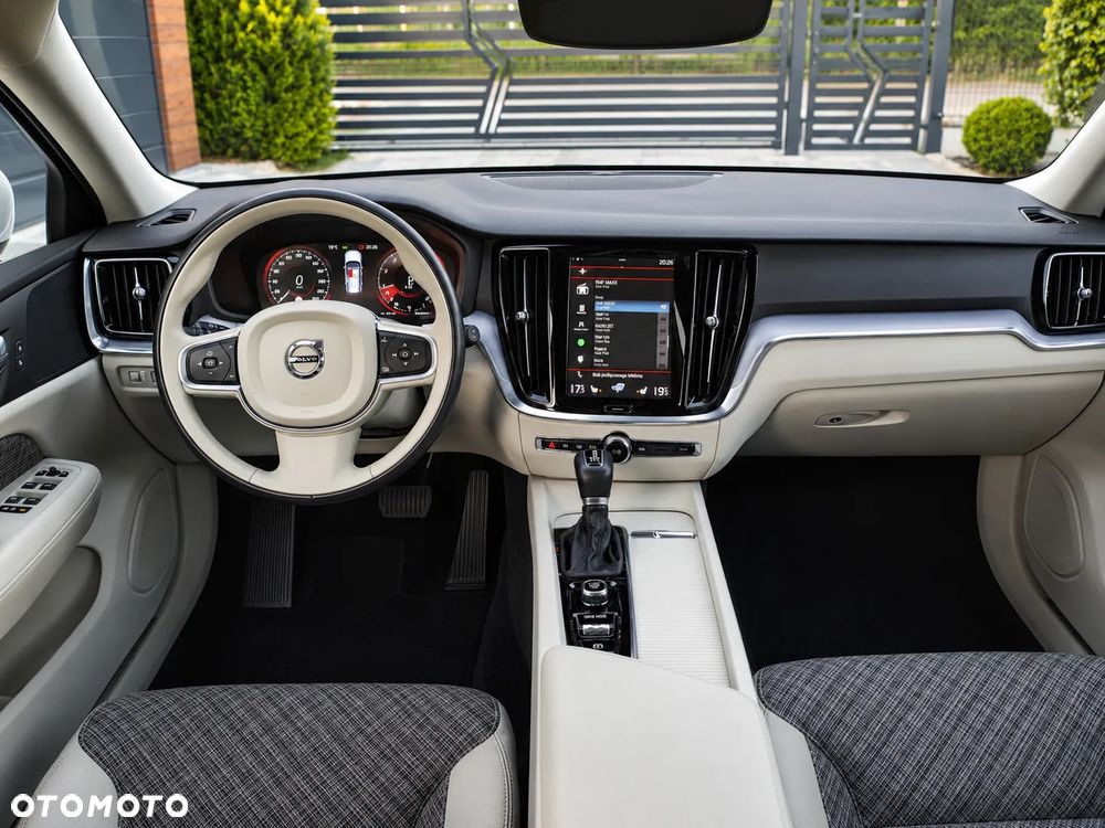 Volvo V60 T4 - 11