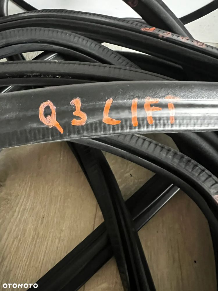 USZCZELKA DRZWI LEWY PRAWY PRZÓD LEWY PRAWY TYŁ KLAPA BAGAŻNIKA AUDI Q3 8U LIFT - 4