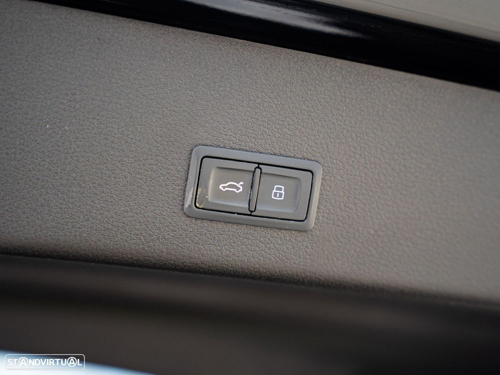 Audi e-tron 55 quattro S line - 47