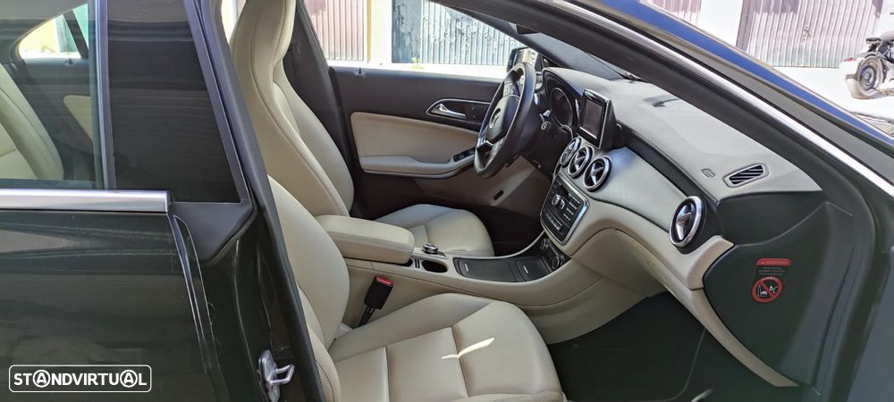Mercedes-Benz CLA 220 CDI 7G-DCT - 10