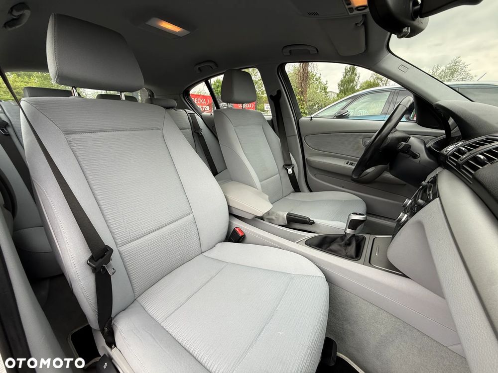 BMW Seria 1 - 17