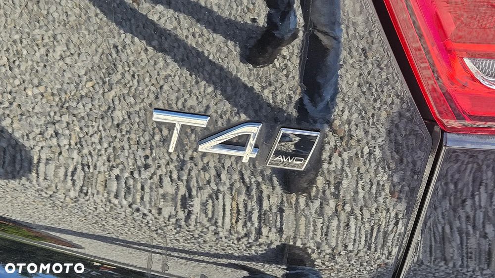 Volvo XC 40 T4 - 10