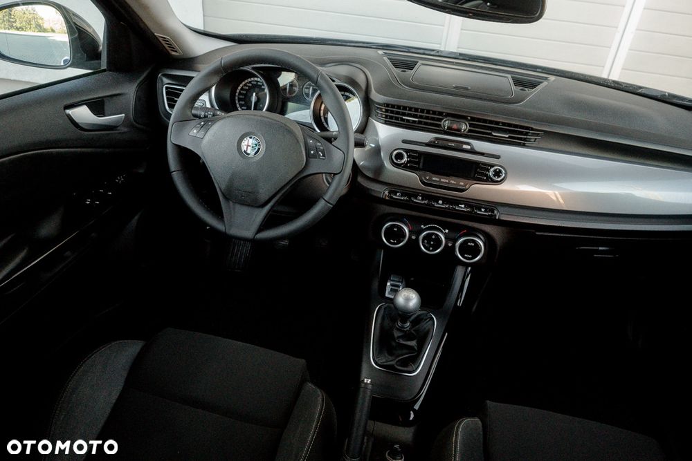 Alfa Romeo Giulietta 1.4 TB 16V Turismo - 28
