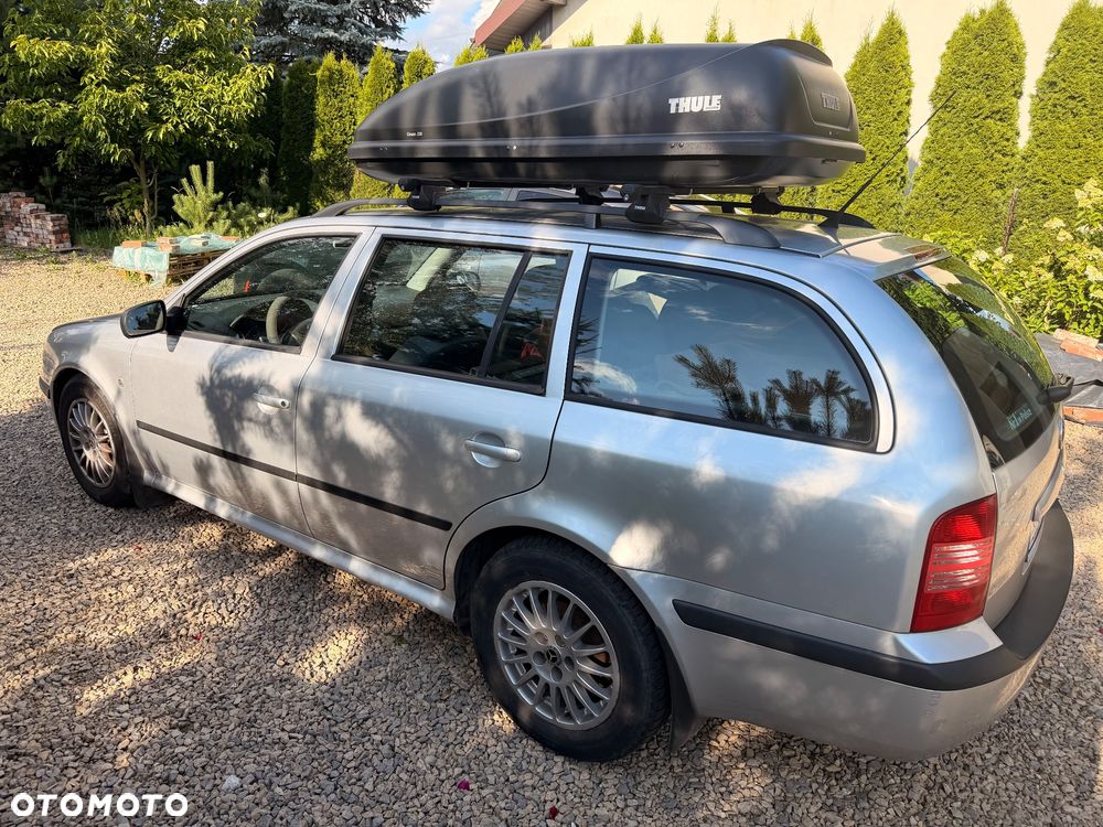Skoda Octavia 1.6 Tour - 8