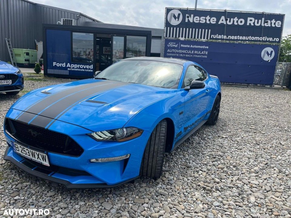 Ford Mustang - 3