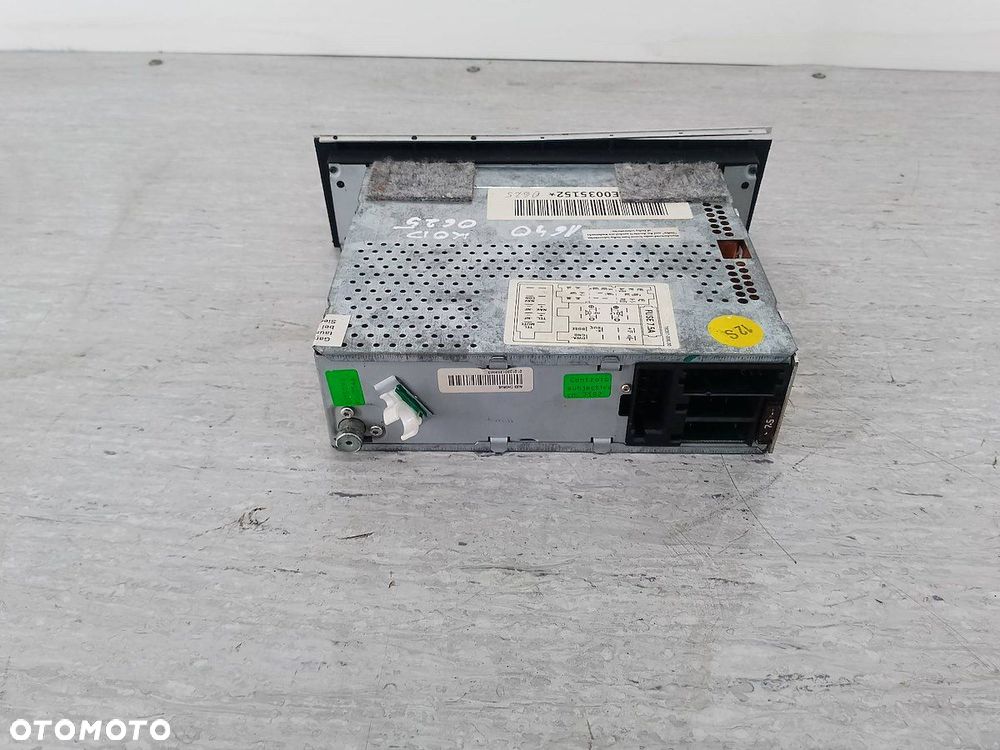 RADIO  AUDI A4 B6 8E0035152 LZ5W - 5