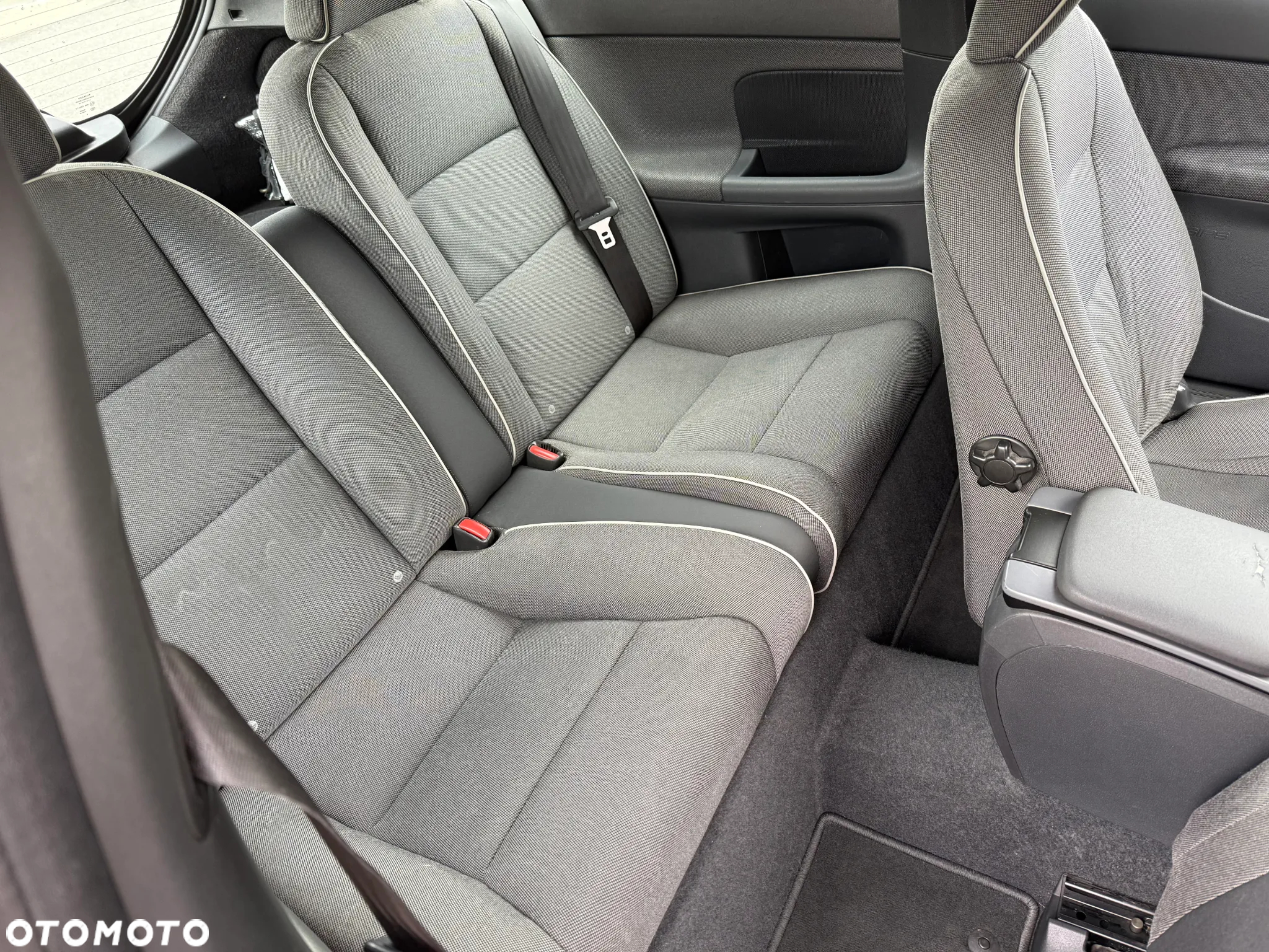 Volvo C30 1.6D DRIVe - 14
