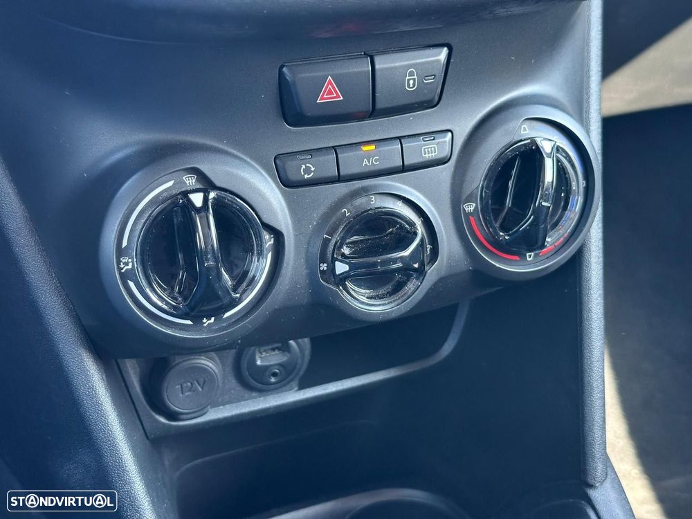 Peugeot 208 1.6 BlueHDi Style - 12