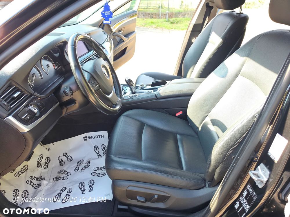 BMW Seria 5 520d Luxury Line sport - 17