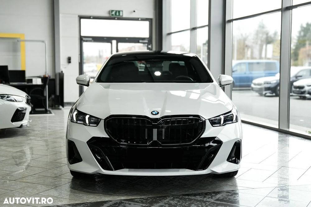 BMW Seria 5 520i Aut. - 2