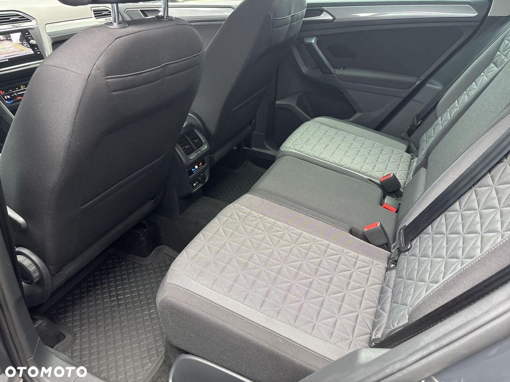 Volkswagen Tiguan 2.0 TDI SCR 4Mot Life DSG - 26