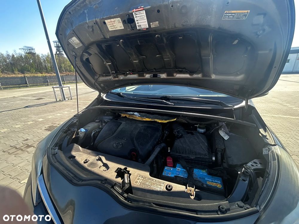 Toyota Verso 1.6 D-4D Prestige 7os - 6