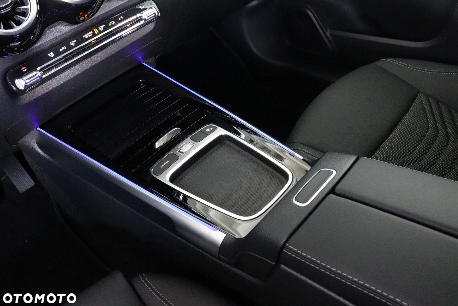 Mercedes-Benz GLB 200 Progressive 7G-DCT - 13