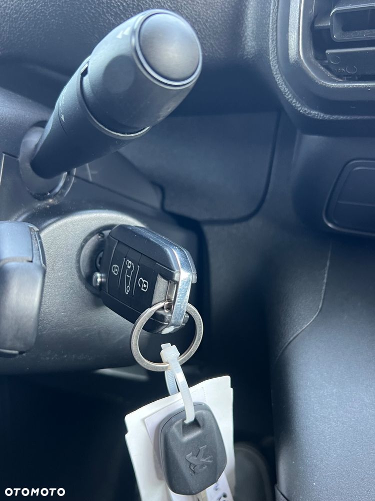 Peugeot Partner - 13