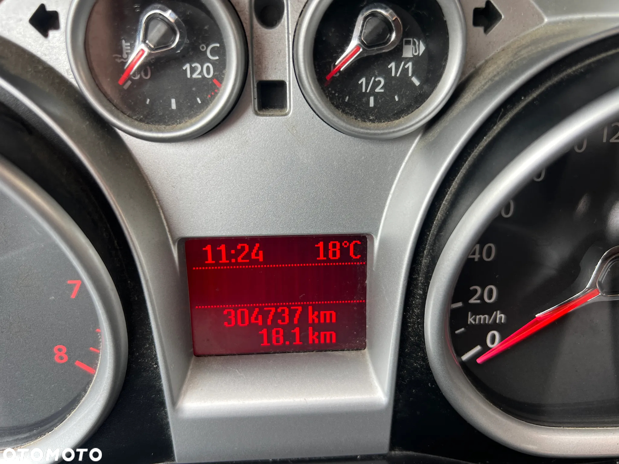 Ford Focus - 13