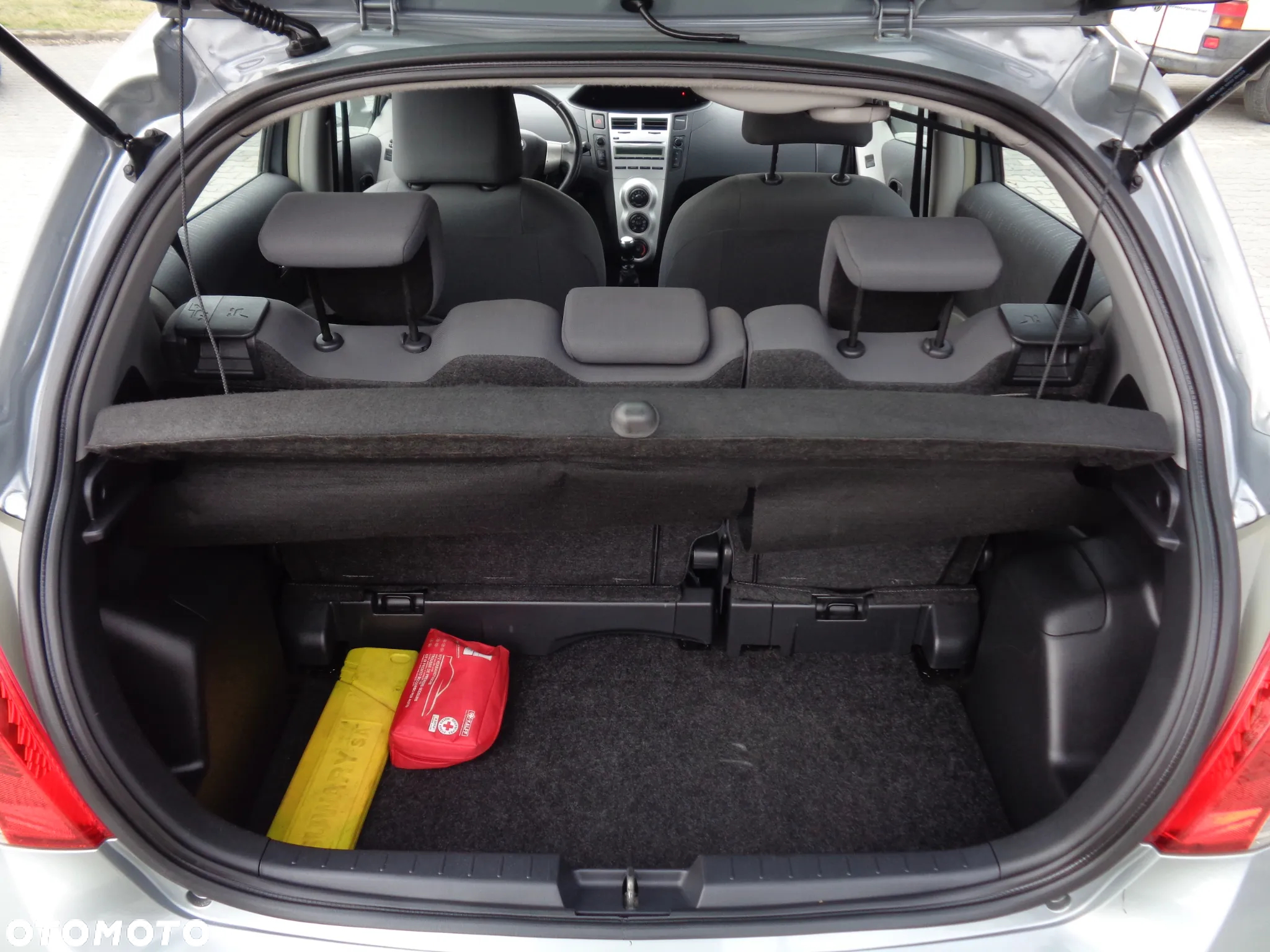 Toyota Yaris 1.33 Prestige - 11