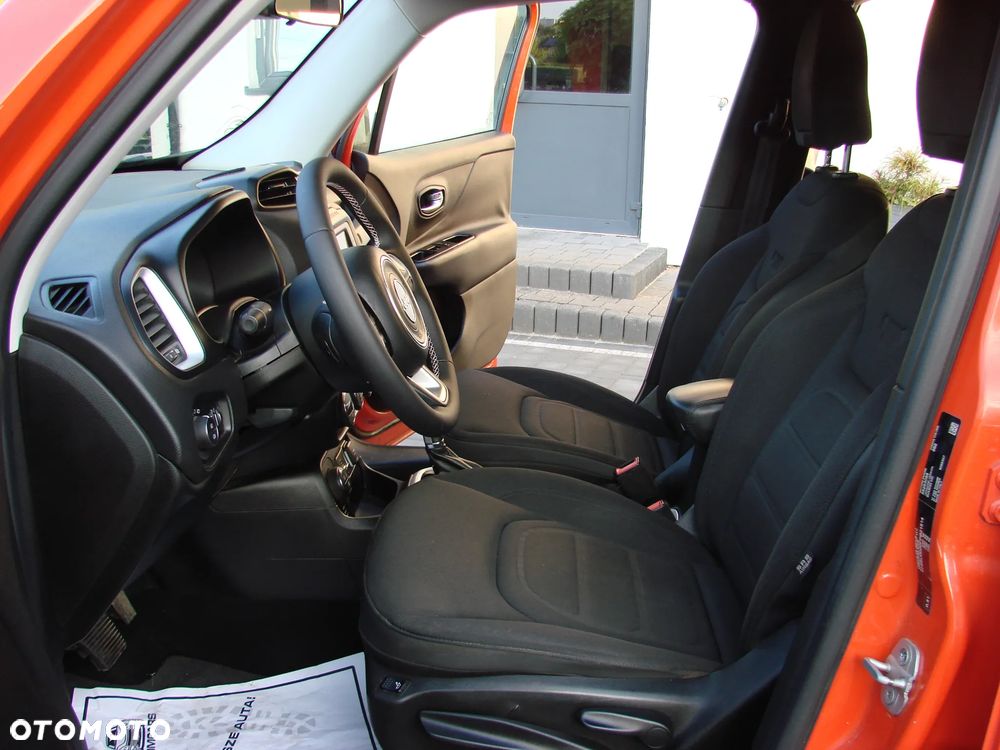Jeep Renegade - 23