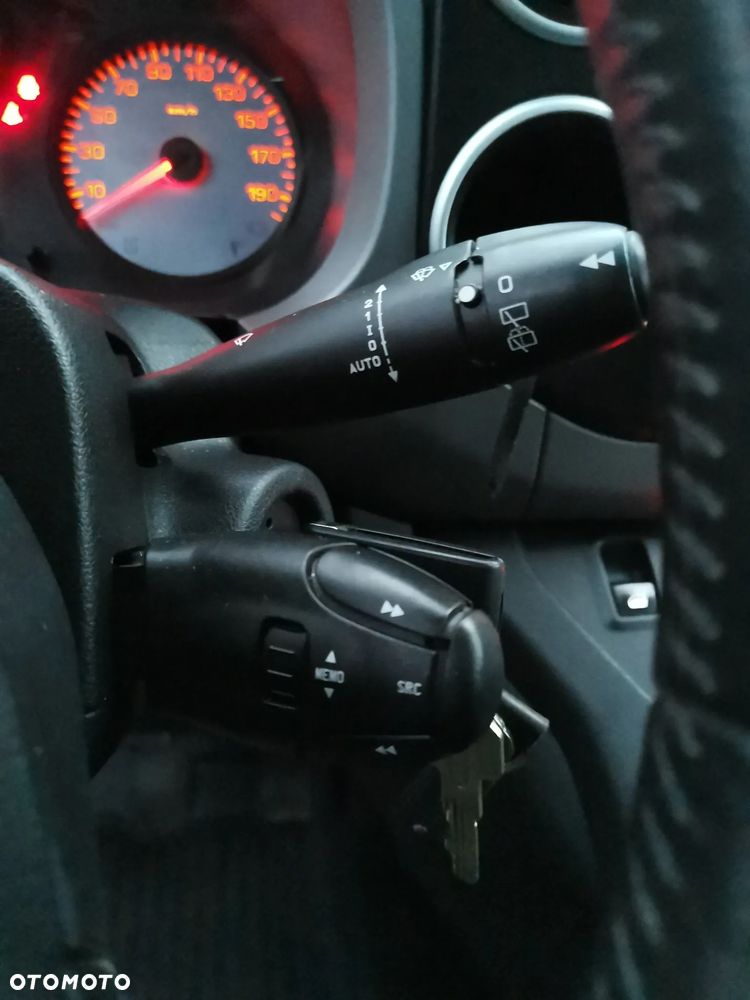 Citroën Berlingo Multispace BlueHDi 120 S&S SHINE - 9