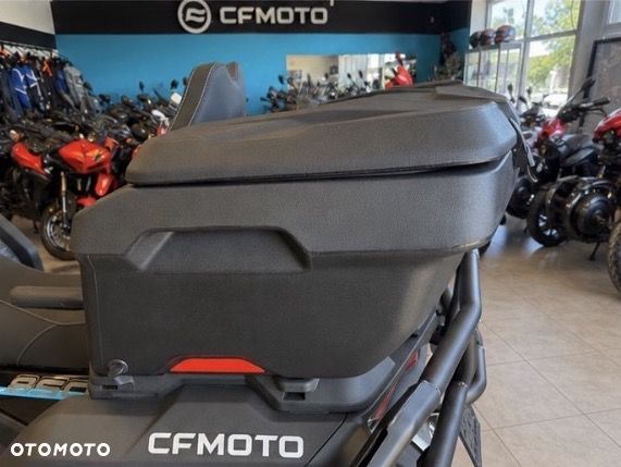 CFMoto CForce - 16