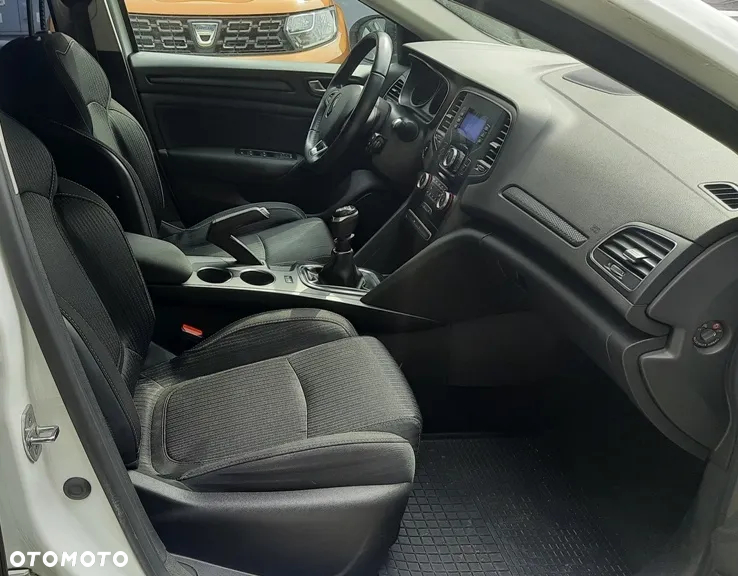 Renault Megane 1.5 dCi Limited - 6