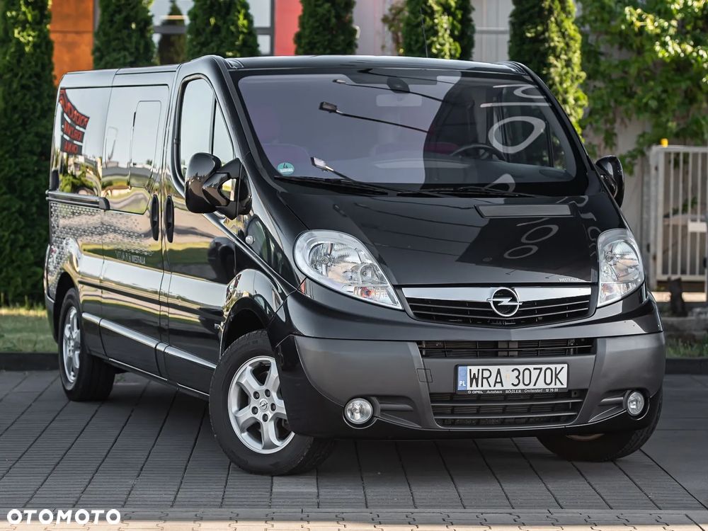 Opel Vivaro - 1