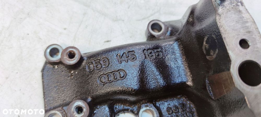 MOCOWANIE PODPORA UCHWYT TURBOSPRĘŻARKI AUDI A6 C7 A7 3.0 TDI 059145185 - 3