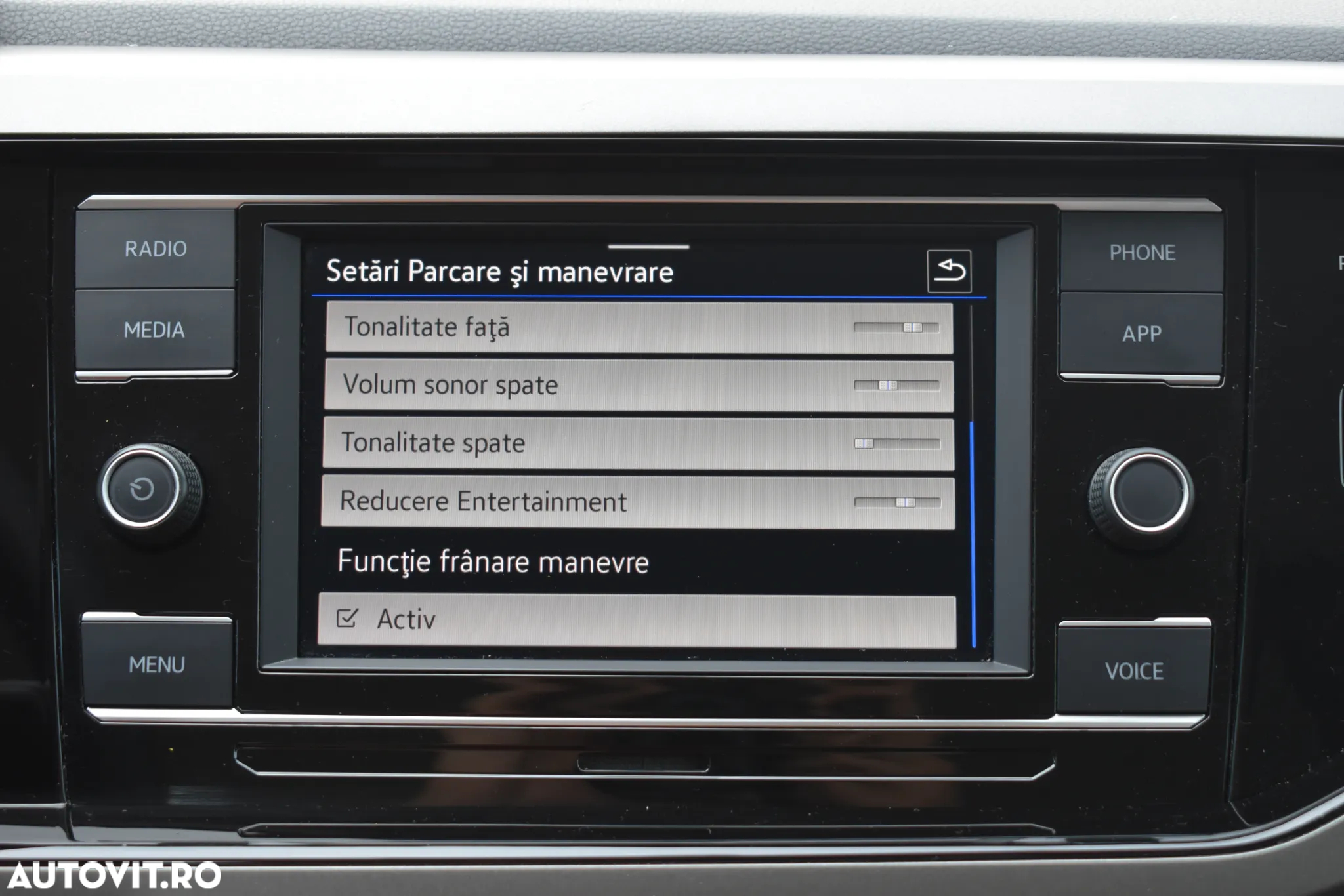 Volkswagen Polo 1.6 TDI Comfortline - 24