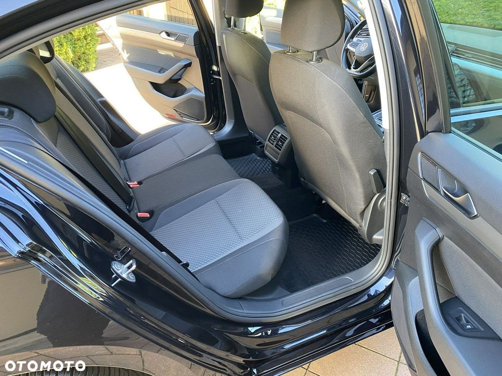 Volkswagen Passat 1.5 TSI EVO Essence - 38