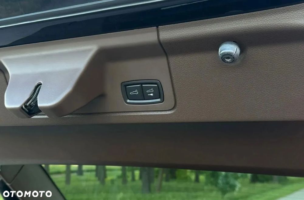 Porsche Panamera Turbo - 15