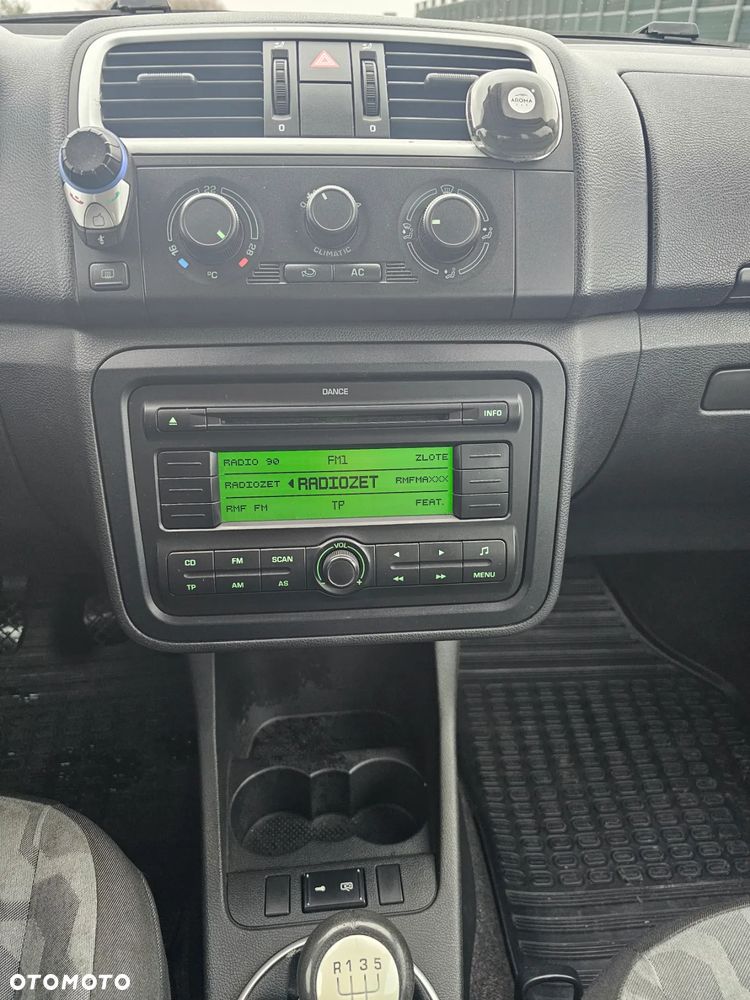 Skoda Roomster 1.4 16V PLUS EDITION - 15