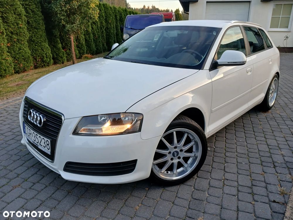 Audi A3 Sportback 1.6 Attraction - 1