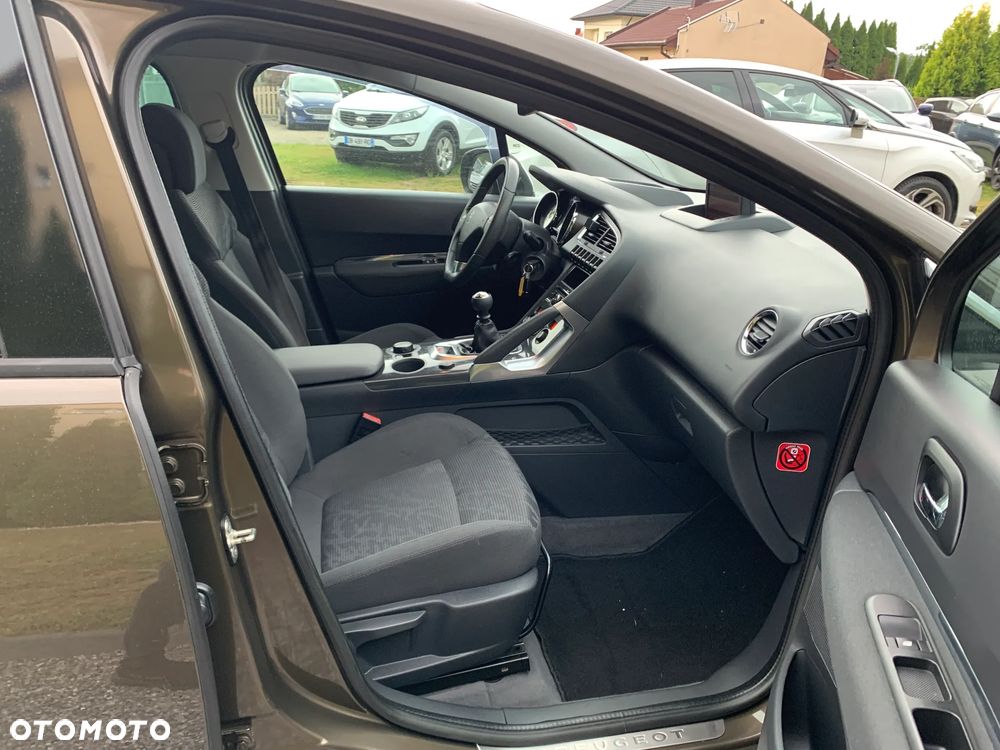 Peugeot 3008 1.6 HDi Premium - 5