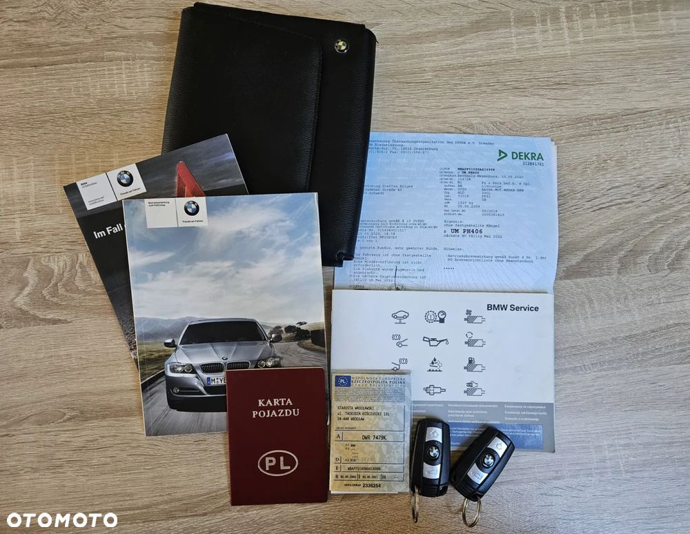 BMW Seria 3 318i - 40