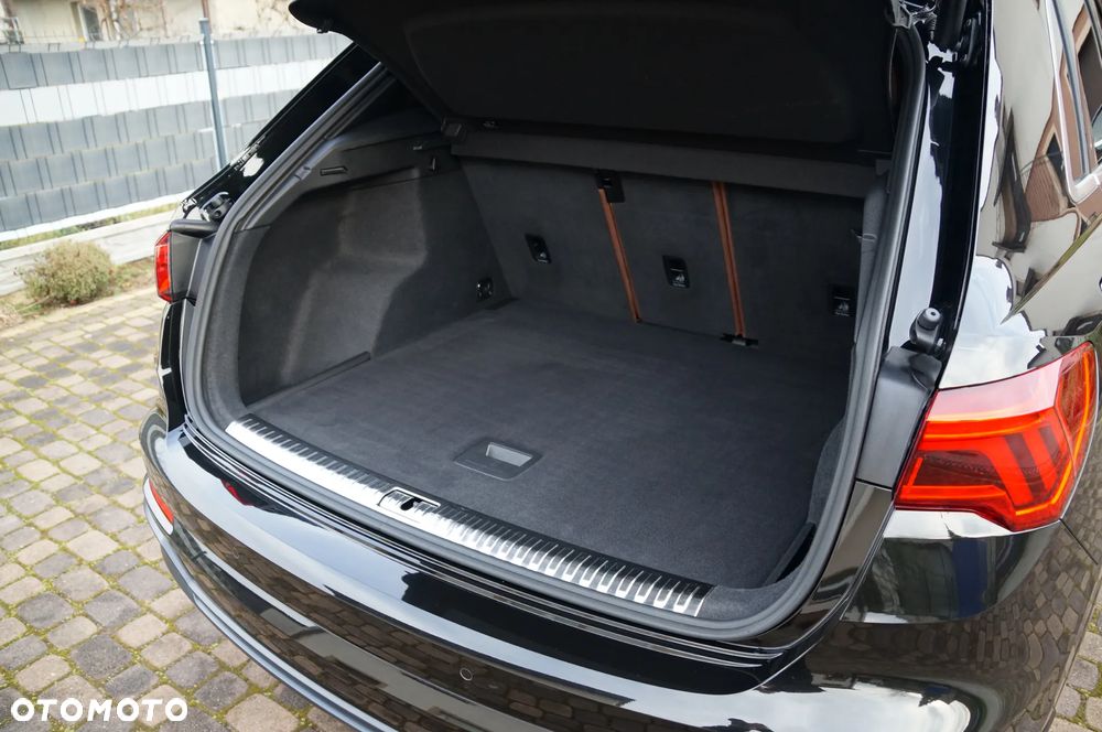 Audi Q3 45 TFSI Quattro S tronic S line - 32