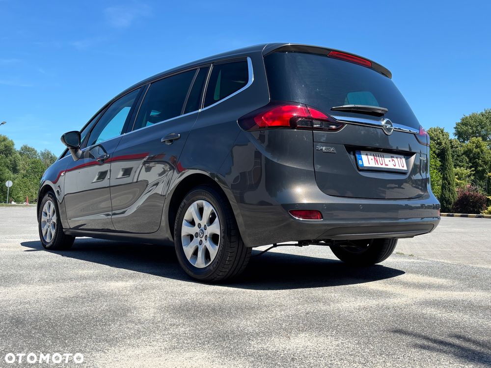 Opel Zafira - 18