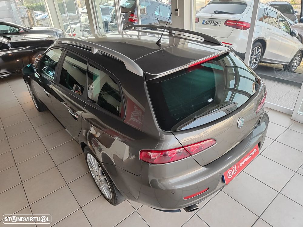 Alfa Romeo 159 Sportwagon 1.9 JTDm 16V Sportiva+ - 8