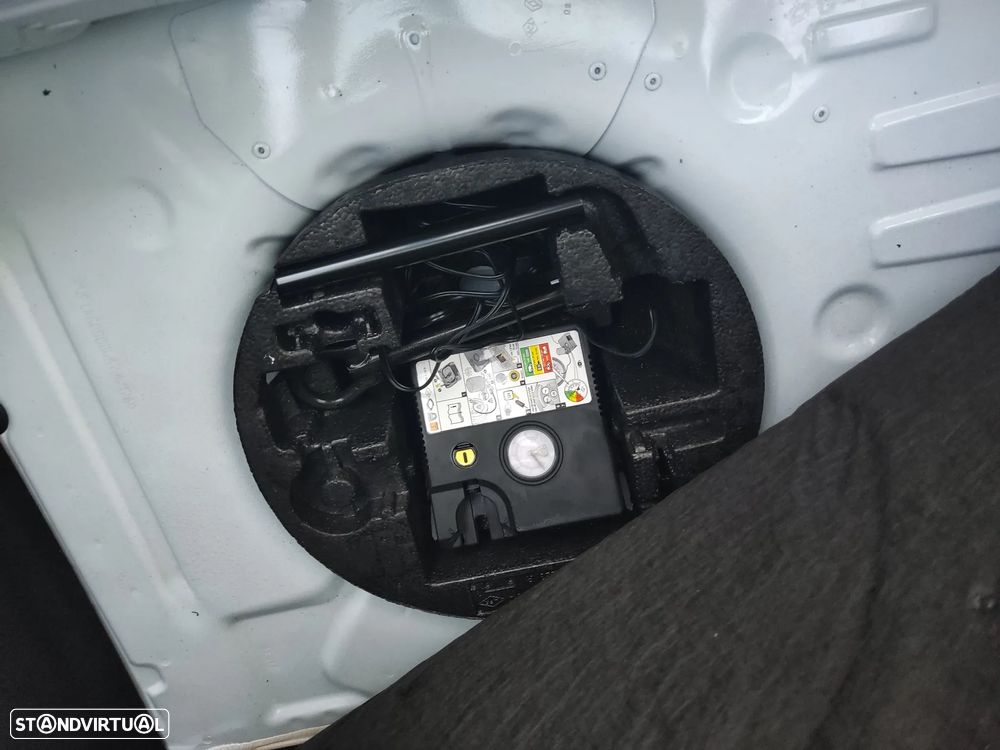 Renault Zoe (c/ Bateria) E-Tech EV50 Equilibre - 10