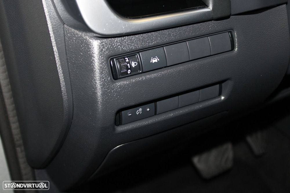 Nissan Qashqai 1.5 e-Power N-Connecta - 11