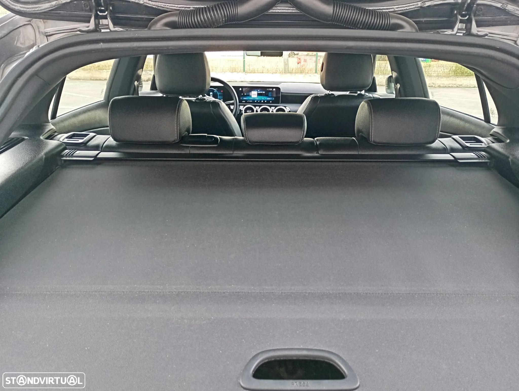 Mercedes-Benz CLA 180 d Shooting Brake Business Solutions Aut. - 3