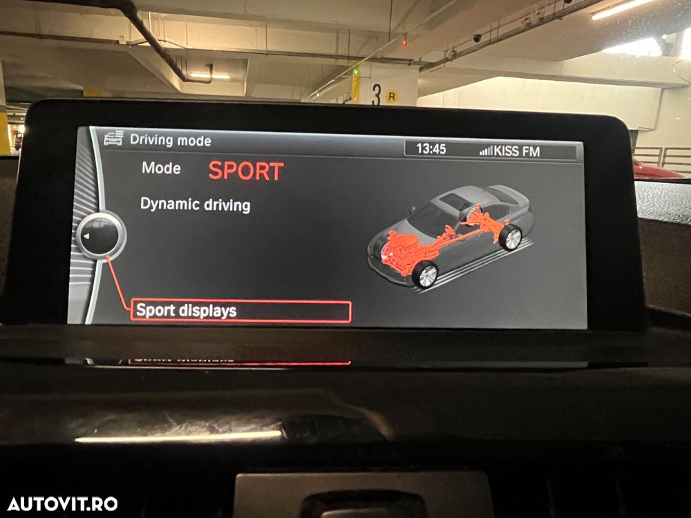 BMW Seria 3 320d - 29