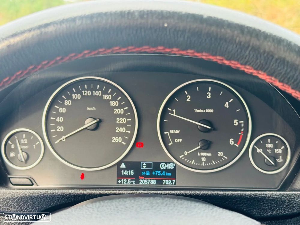 BMW 320 d Line Sport - 25