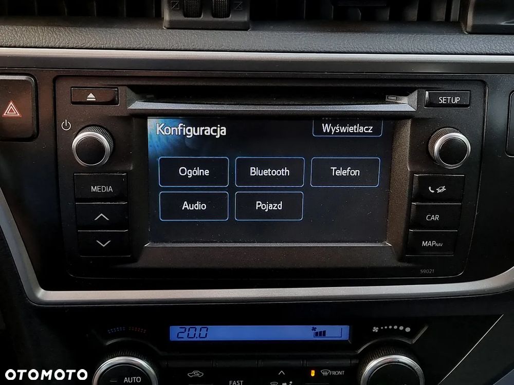 Toyota Auris - 26