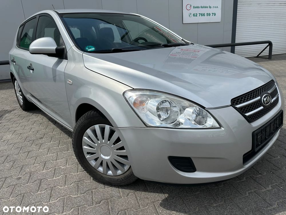 Kia Ceed - 5