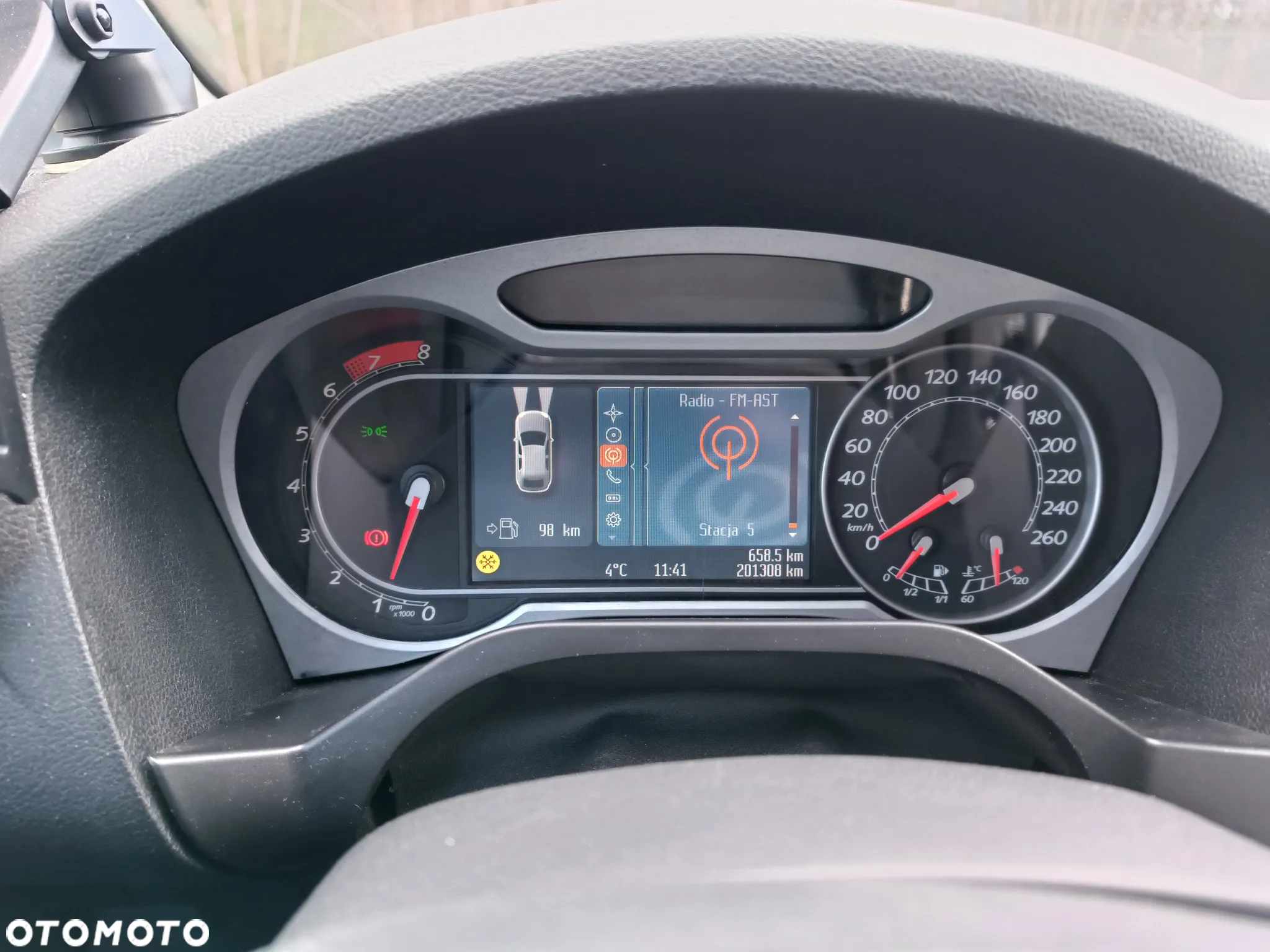 Ford S-Max - 10
